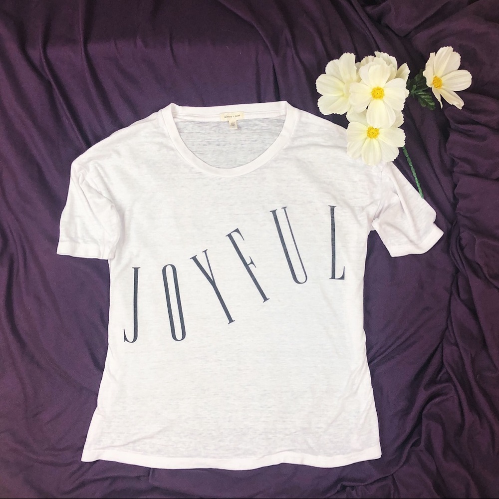 Silence + Noise Joyful Tee ⛅️